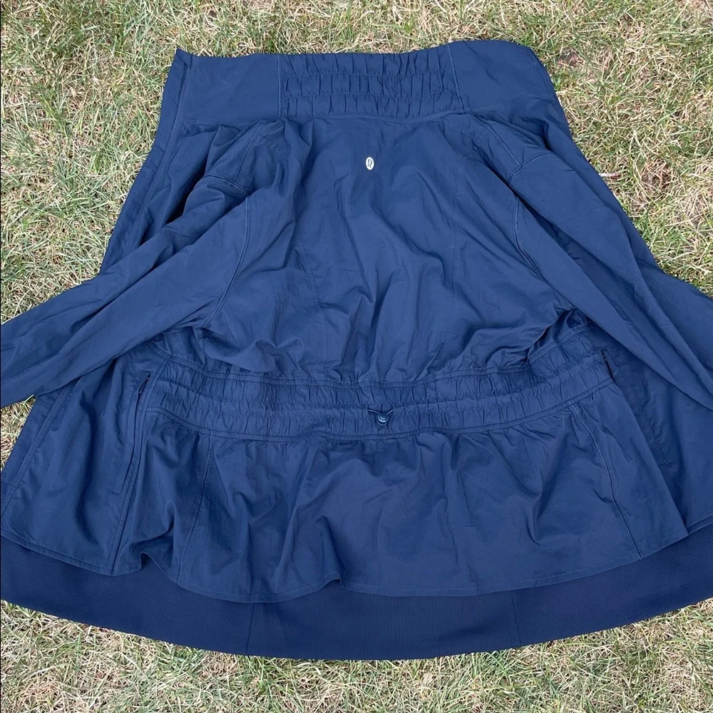 Lululemon Jacket - Picture 4 of 7
